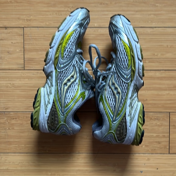 Saucony Guide Running Shoes - Picture 3 of 4